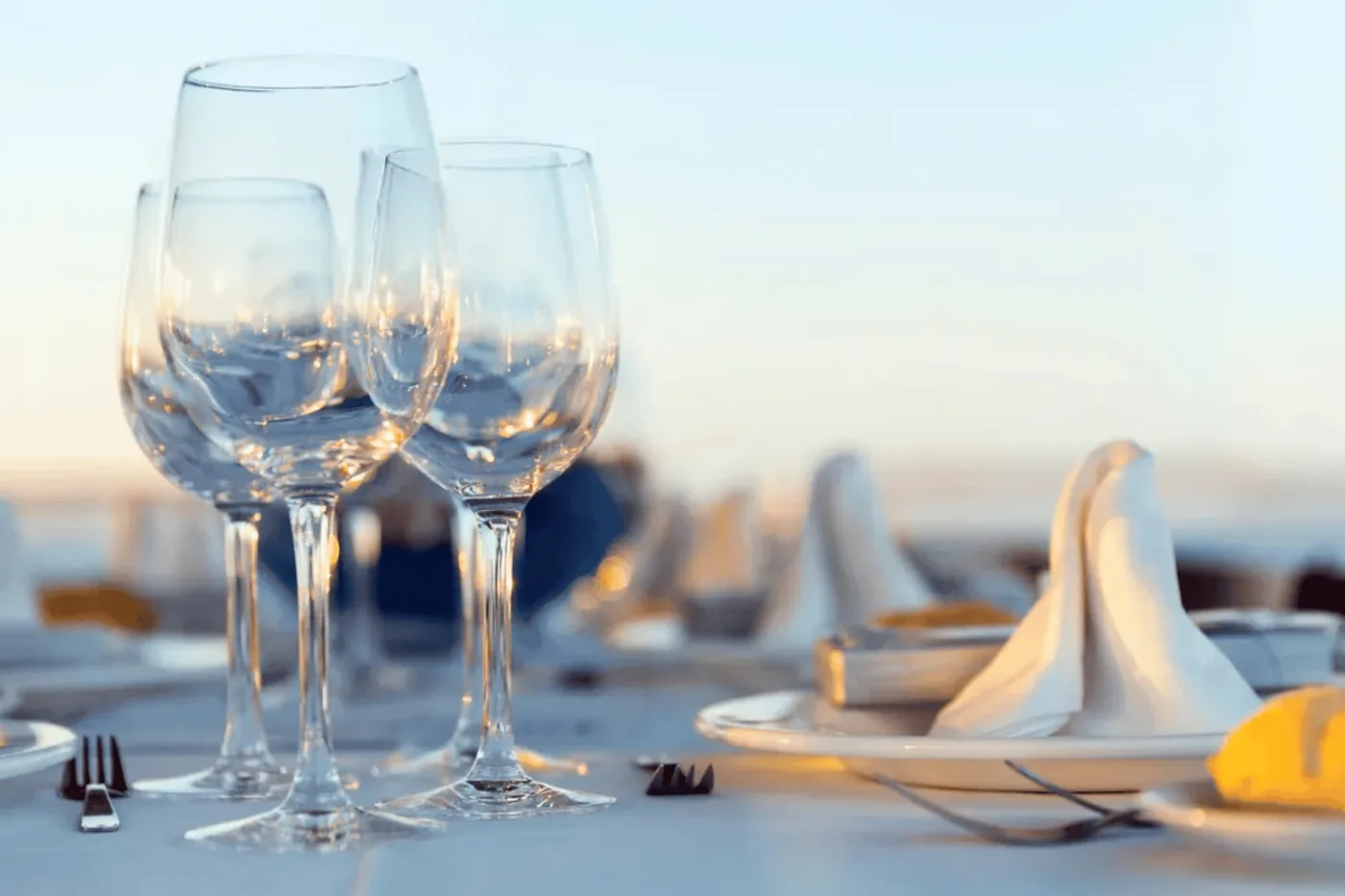 copas_vino_restaurante_atardecer-salsea